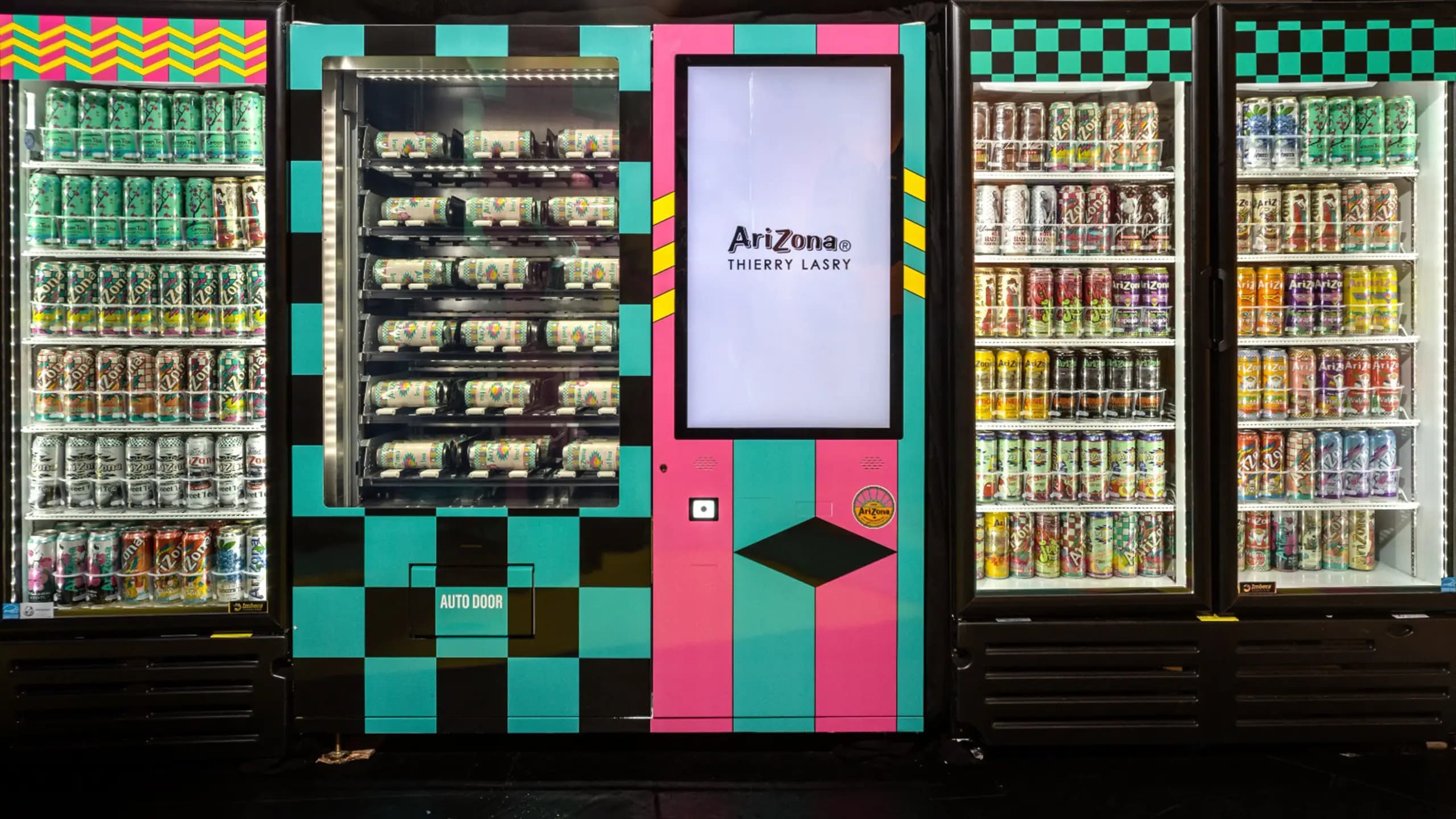Digital Media Vending smart retail machine interface